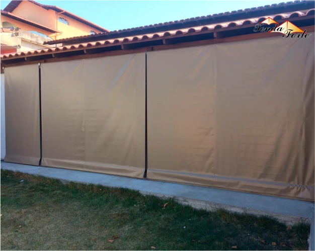 TOLDO MODELO CORTINA